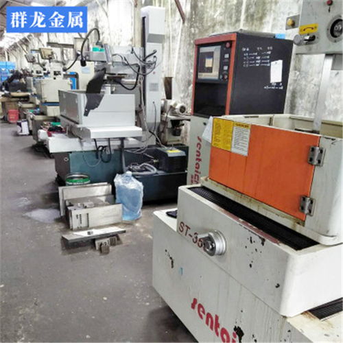 高明小五金模具與金屬制品的專業(yè)制造者——佛山群龍金屬制品公司